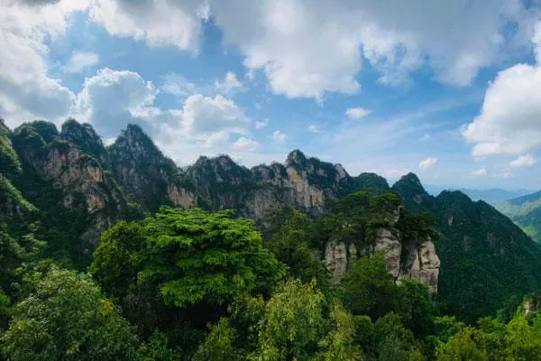 杭州夏天避暑最佳旅游地 這18個避暑勝地不容錯過