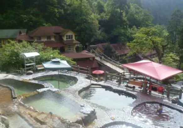 海螺溝旅游住宿攻略