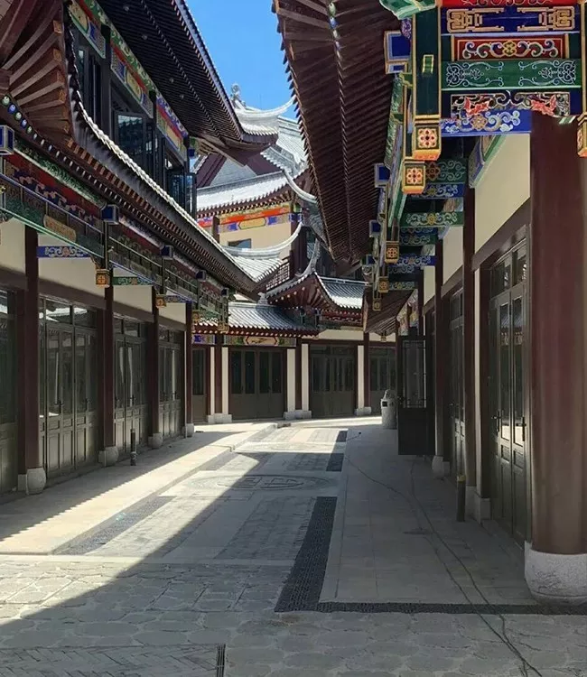 風情美食街實景圖